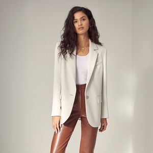 Brand New with Tags Wilfred Blazer✨